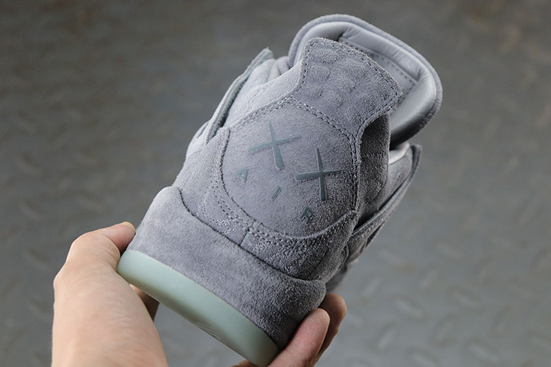 Air Jordan 4 x KAWS Grey