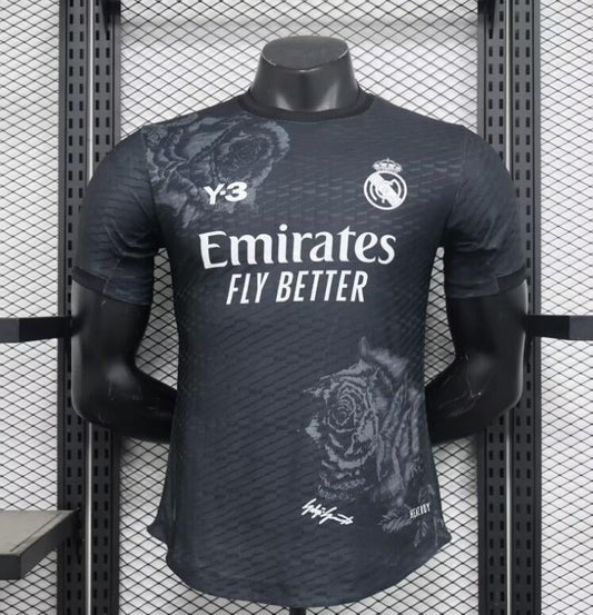 '- Real Madrid Special Trikot (Y-3)